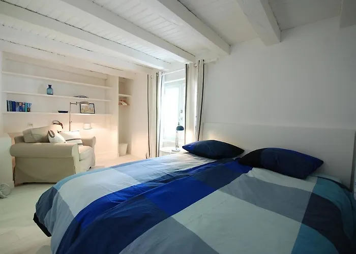 400 Historique Demeure Ancienne à Colombage Villa Saint-Martin-de-Ré