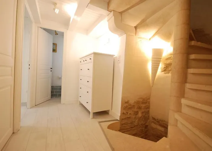 400 Historique Demeure Ancienne à Colombage Villa Saint-Martin-de-Ré